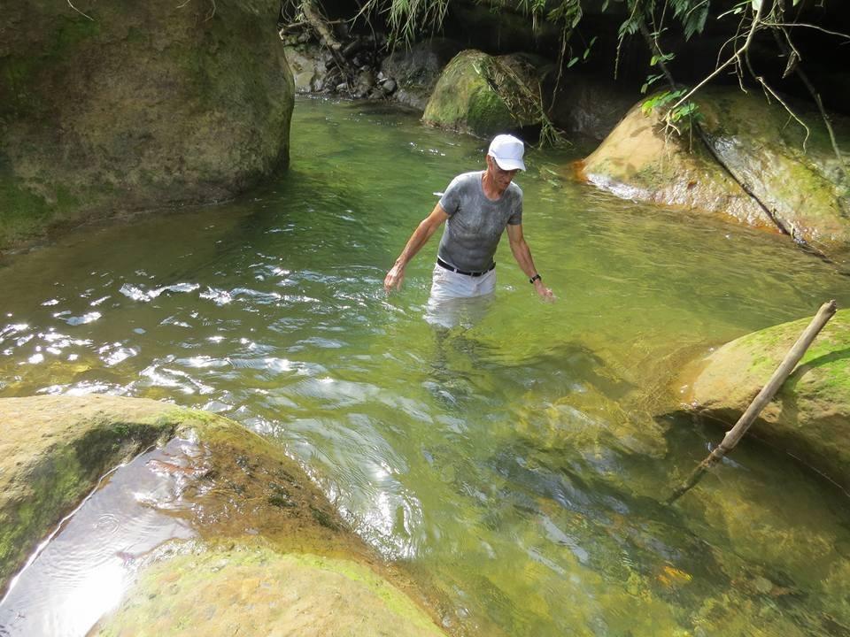 Batu Kapal Jungle Houses Hotel Berastagi Bagian luar foto