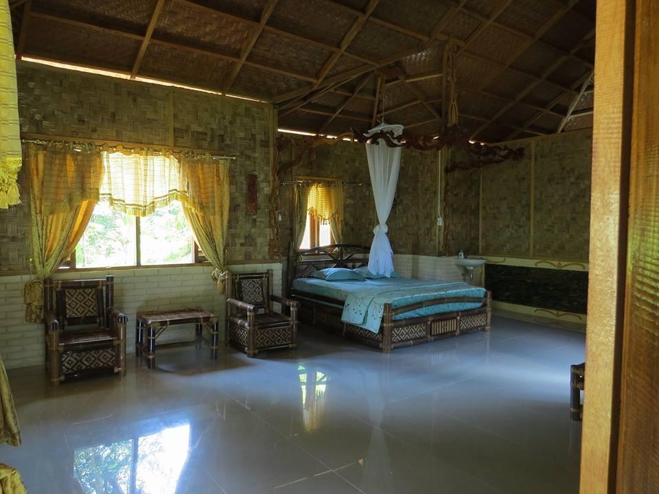Batu Kapal Jungle Houses Hotel Berastagi Bagian luar foto